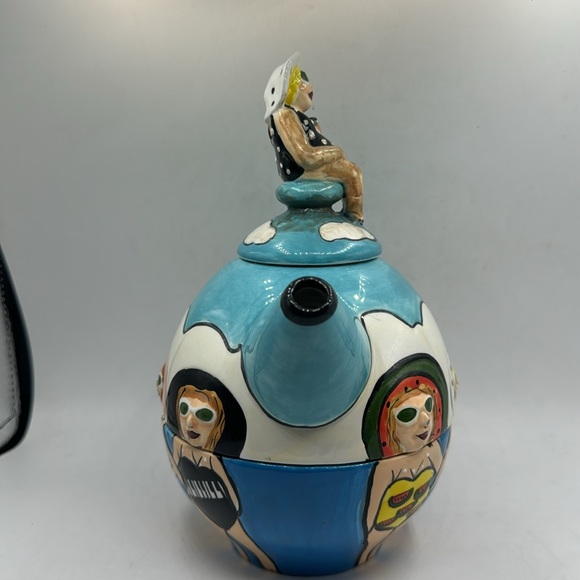 Funseekers Tea Pot Big Day at the Beach Janice Joplin - Picture 5 of 10